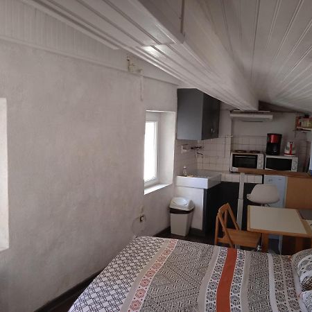 Le Nid D'Oiseau De St Victor / St Victor'S Bird'S Nest Apartment Marseille Exterior photo